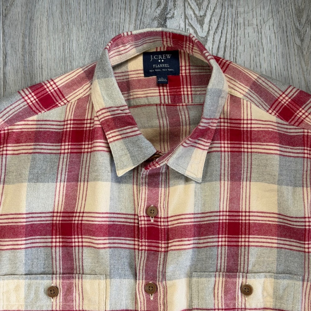 J.Crew Mens Flannel Shirt Large Red Cream Grey Plaid Cotton Button Down 92937